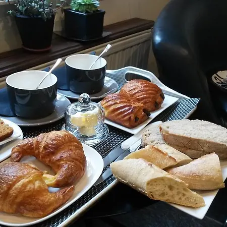 Bed & Breakfast Quai 17 *