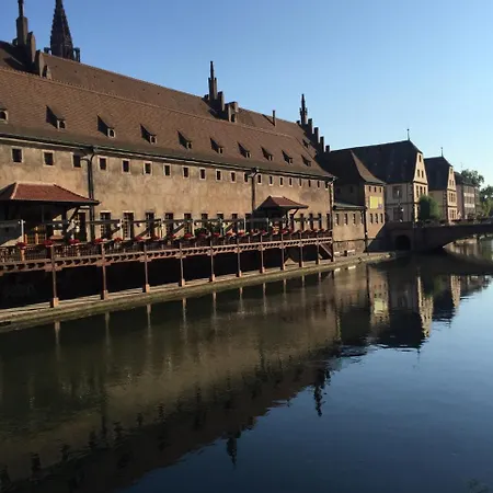 Quai 17 Bed & Breakfast *