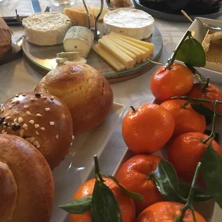 Bed & Breakfast Quai 17 *